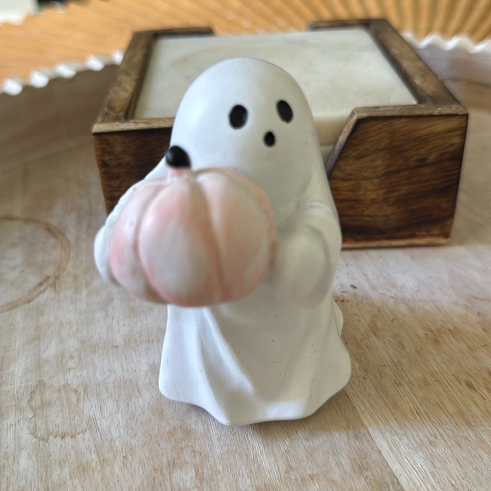 Boo with Pumpkin
